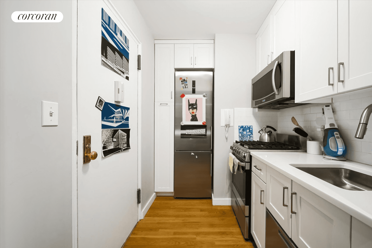 Fully renovated studio in The Hamilton.