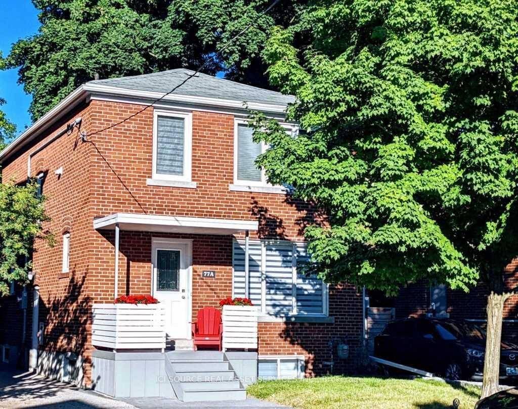 This Furnished House Is In A Family Friendly Location, 1 Minute From Bloor Street Shops, Restaurants And Subway, Also Available For Short Term Rental During Your Renovation Or Relocation ; ...