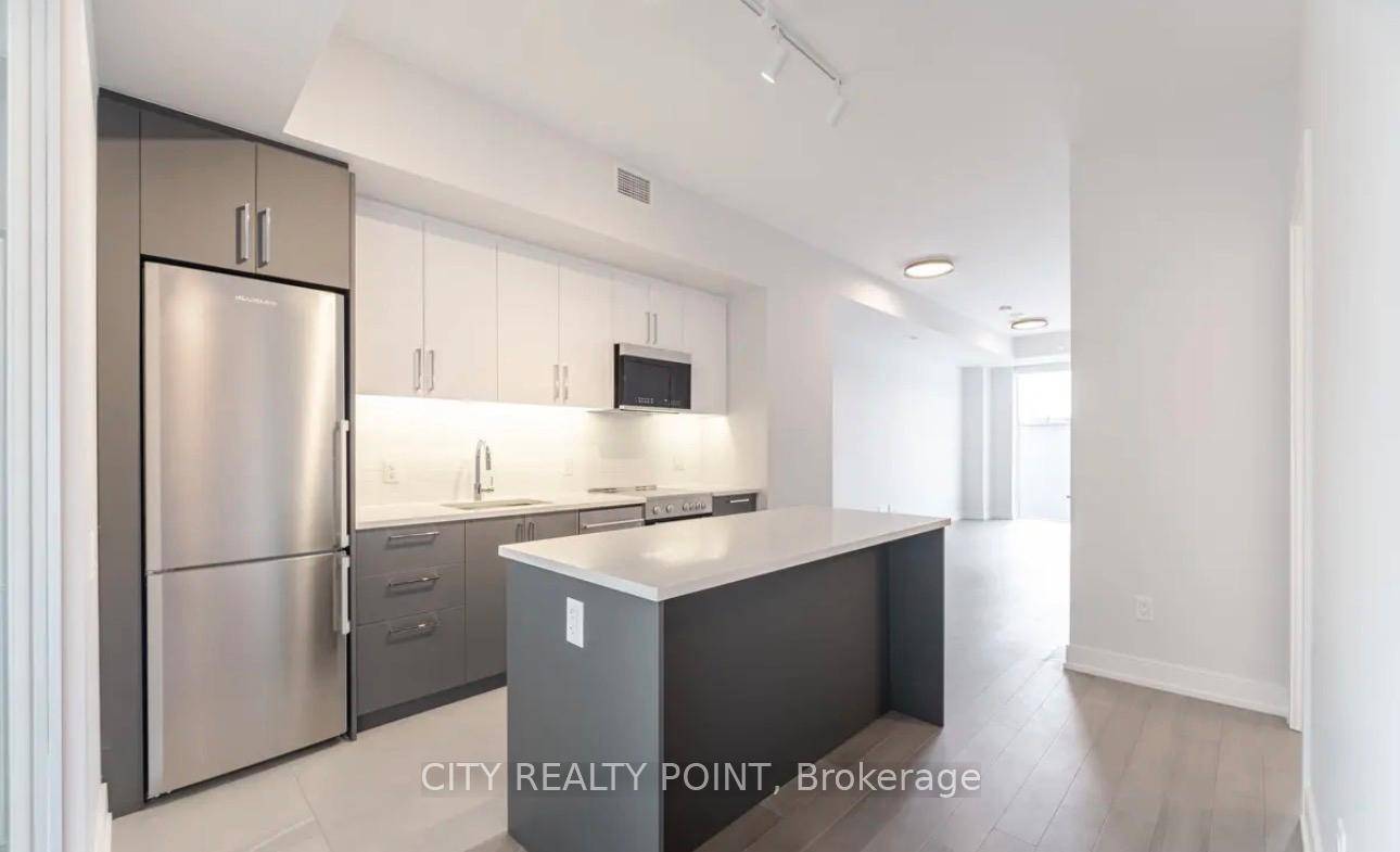 SPACIOUS 1 1 Bedroom ONE MONTH FREE !