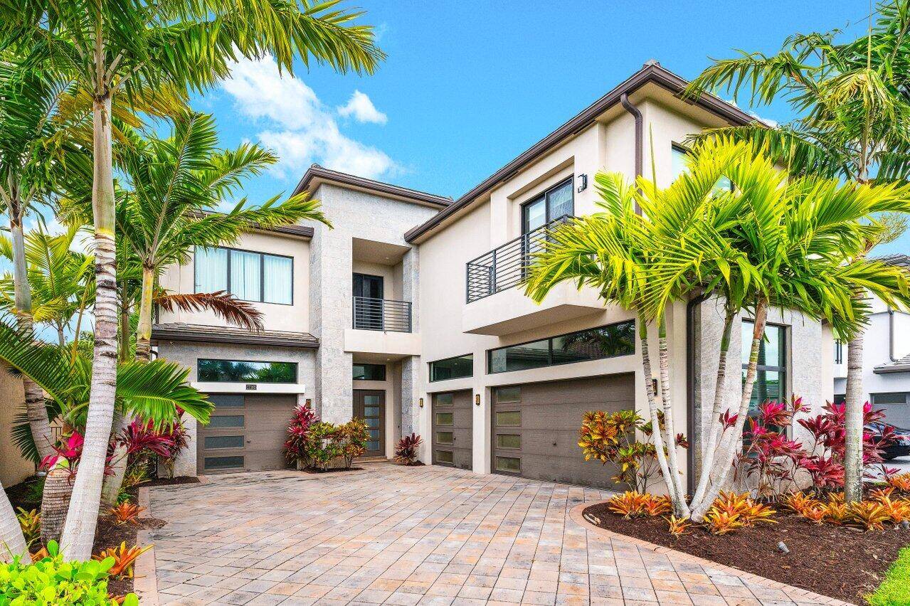 Stunning contemporary Palma model, boasting over 5, 500 sq ft of living space.