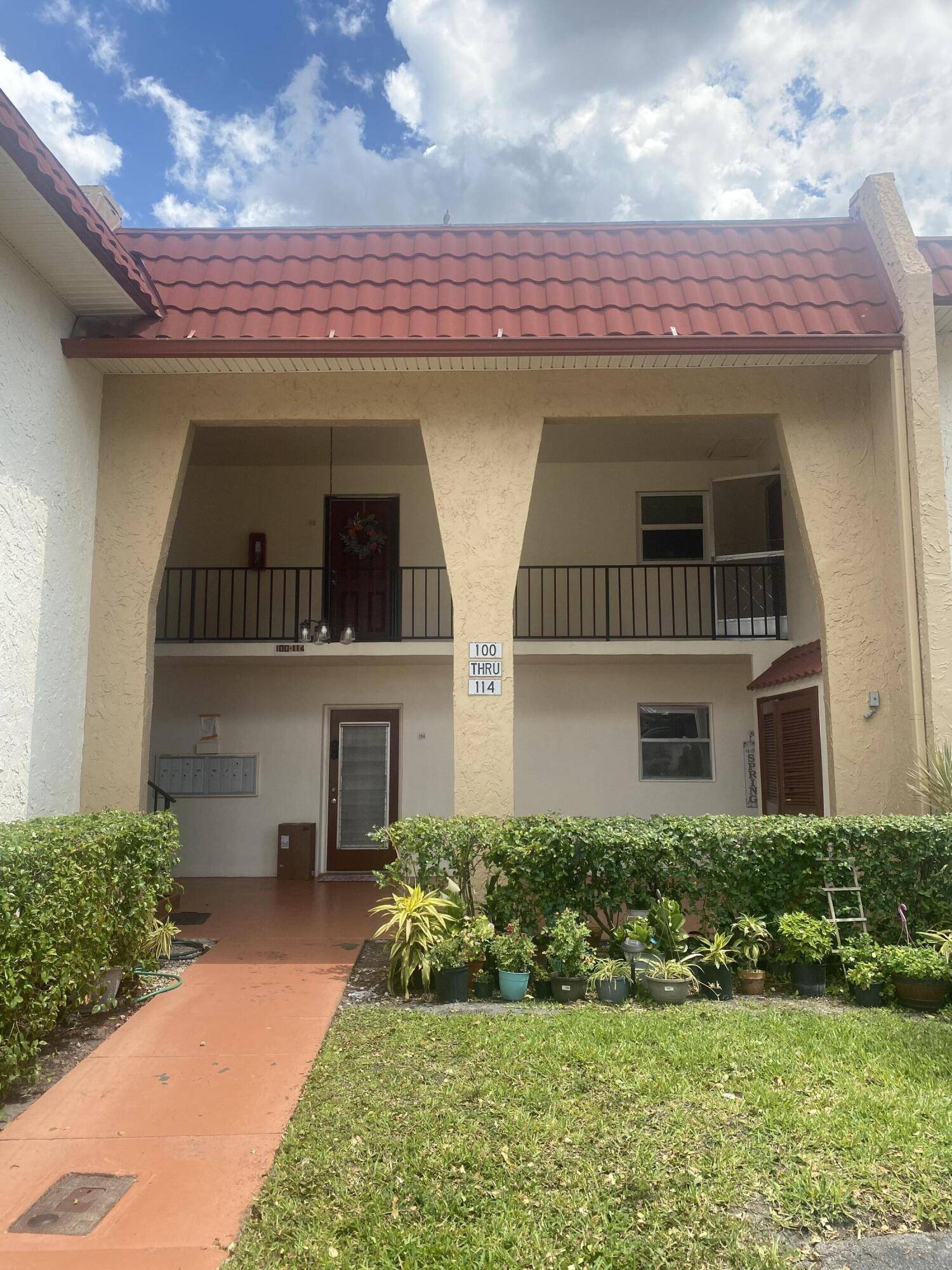 Paradise awaits on this waterfront 2 bedroom, 2 baths, upstairs condo with a spacious primary bedroom and walk in closet.
