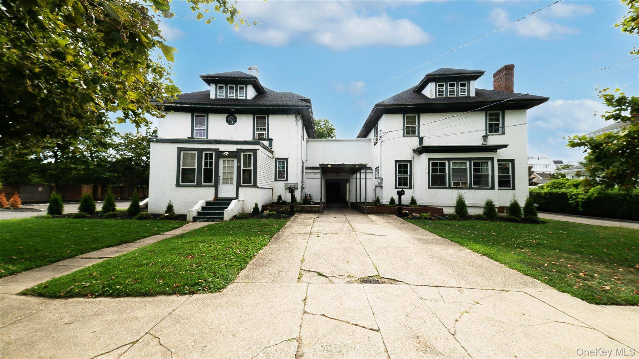 Welcome to 20 22 Bay Shore Ave in Bay Shore 11706, where convenience meets comfort.