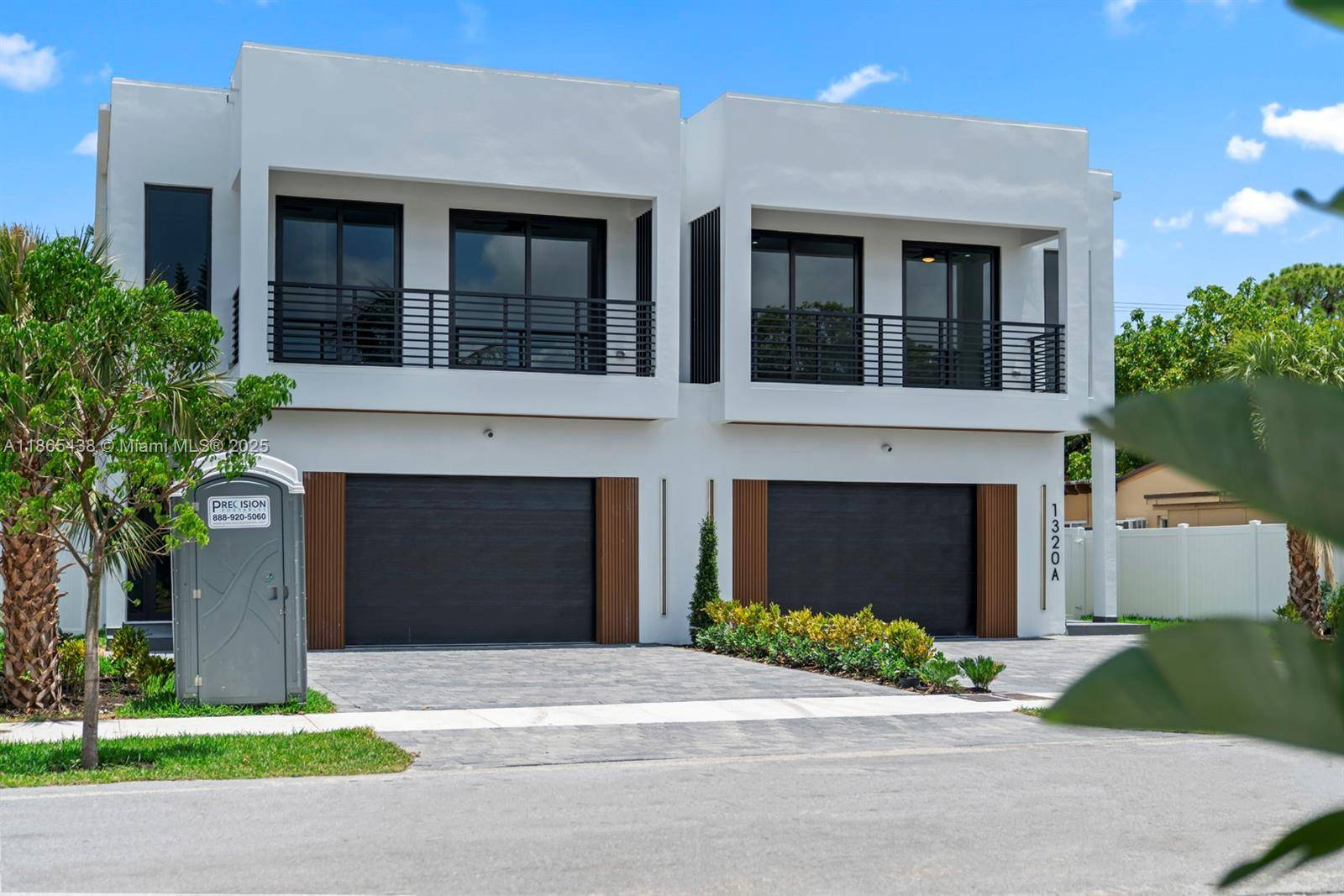 New Construction Duplex Pending !