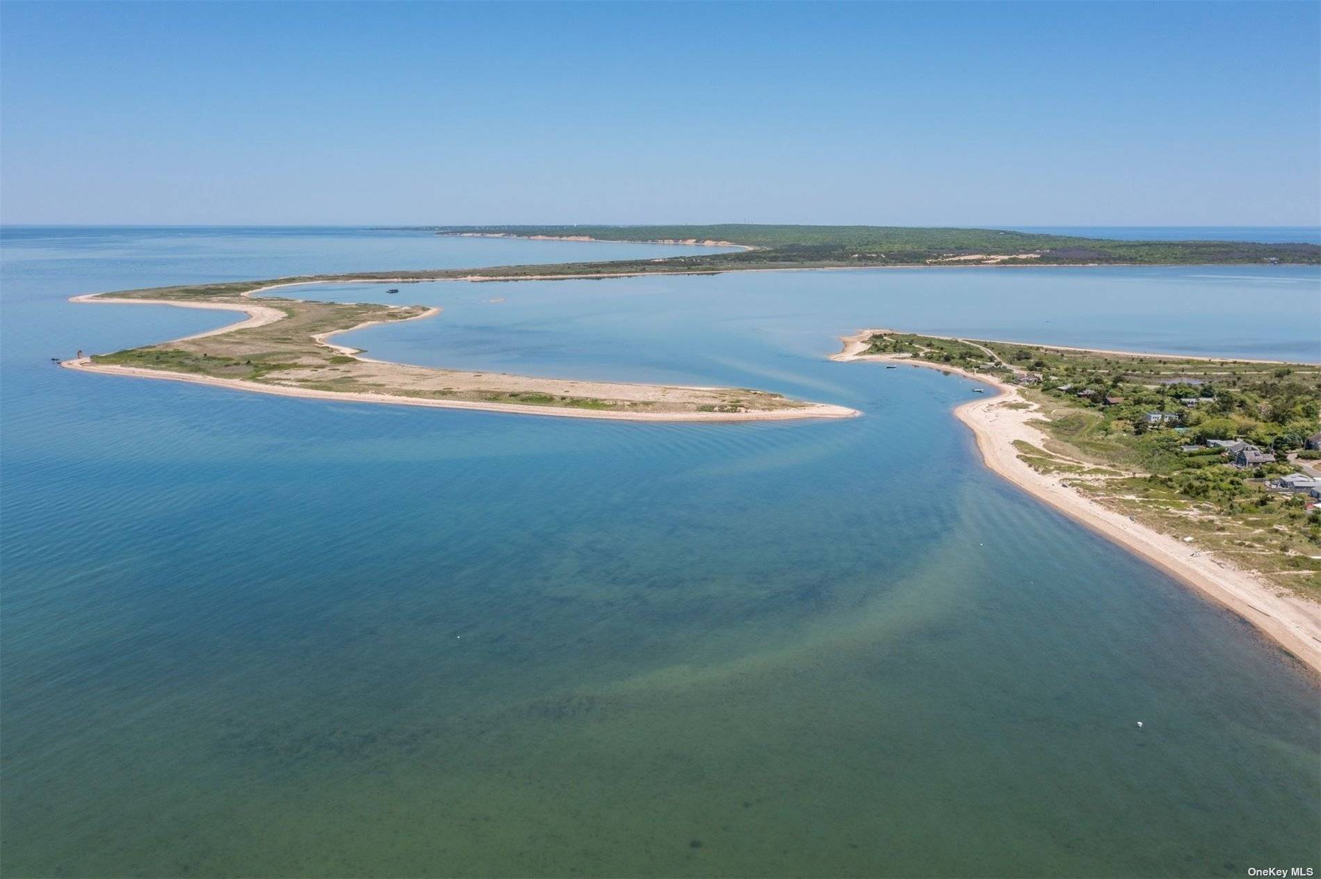 Nestled along the serene coastline of Lazy Point in Amagansett, this quaint cottage offers an unparalleled opportunity to create your dream seaside escape.