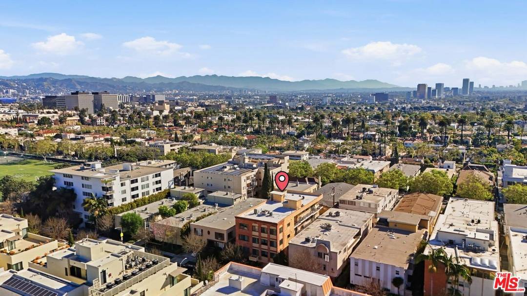 324  S Elm Dr 4BR Beverly Hills La