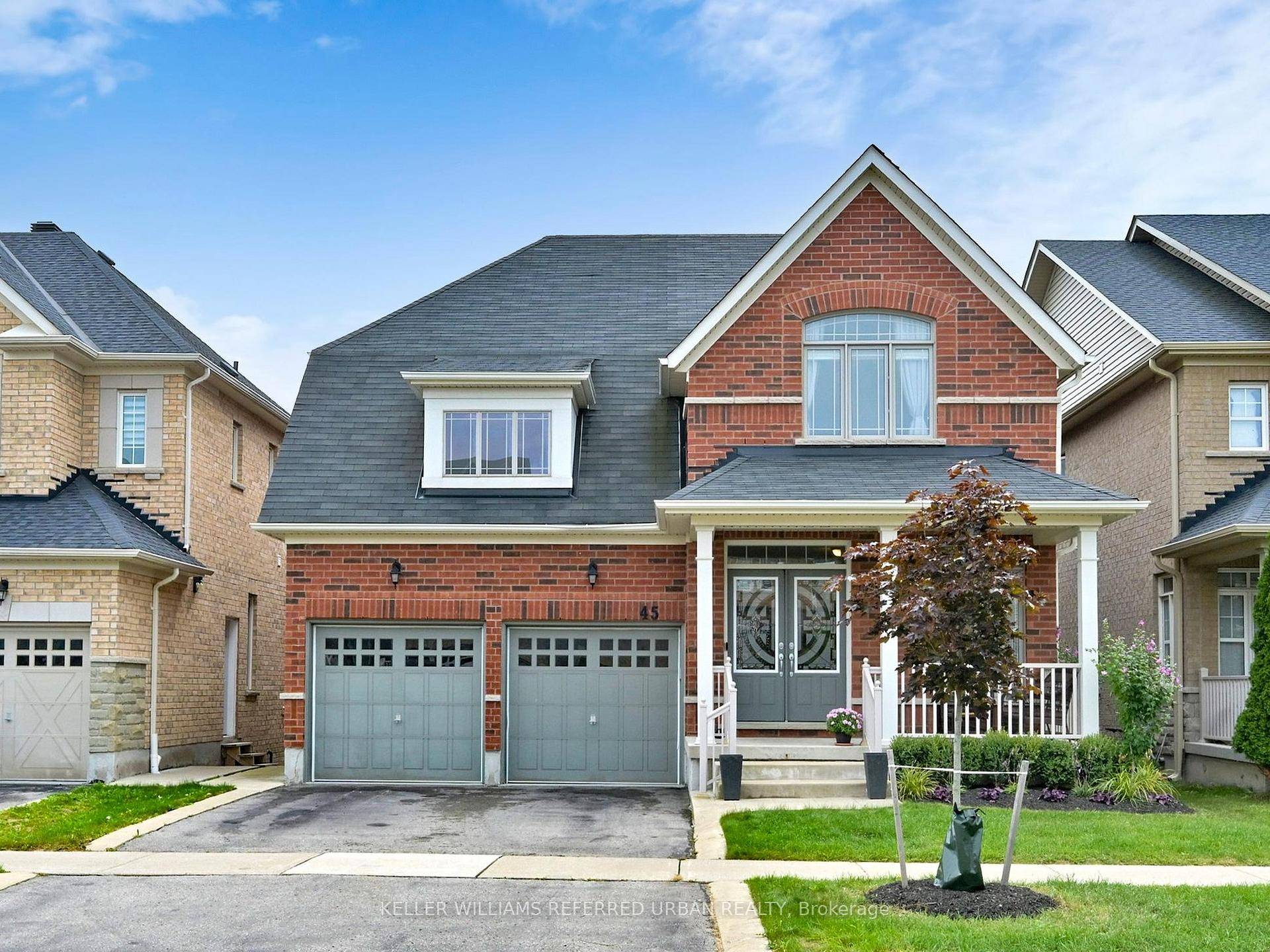 A very rare offering in one of Bradfords most sought after neighbourhoods this 4 bedroom bungaloft on a Ravine Lot is the perfect blend of style, space, and function.