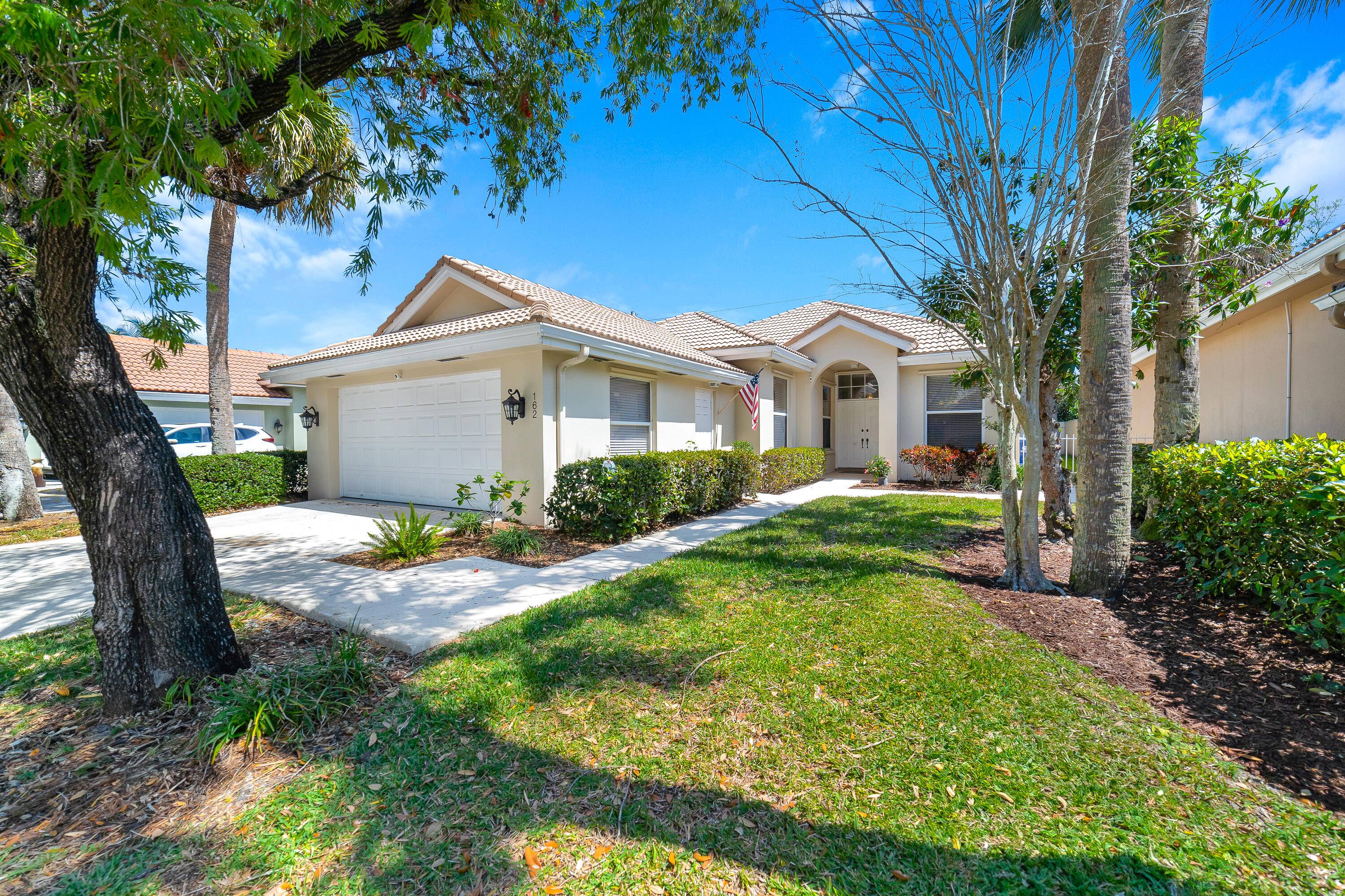 BRING YOUR OFFERS ! ! ! Experience this amazing value in The Hamptons at Maplewood with this meticulously maintained residence.