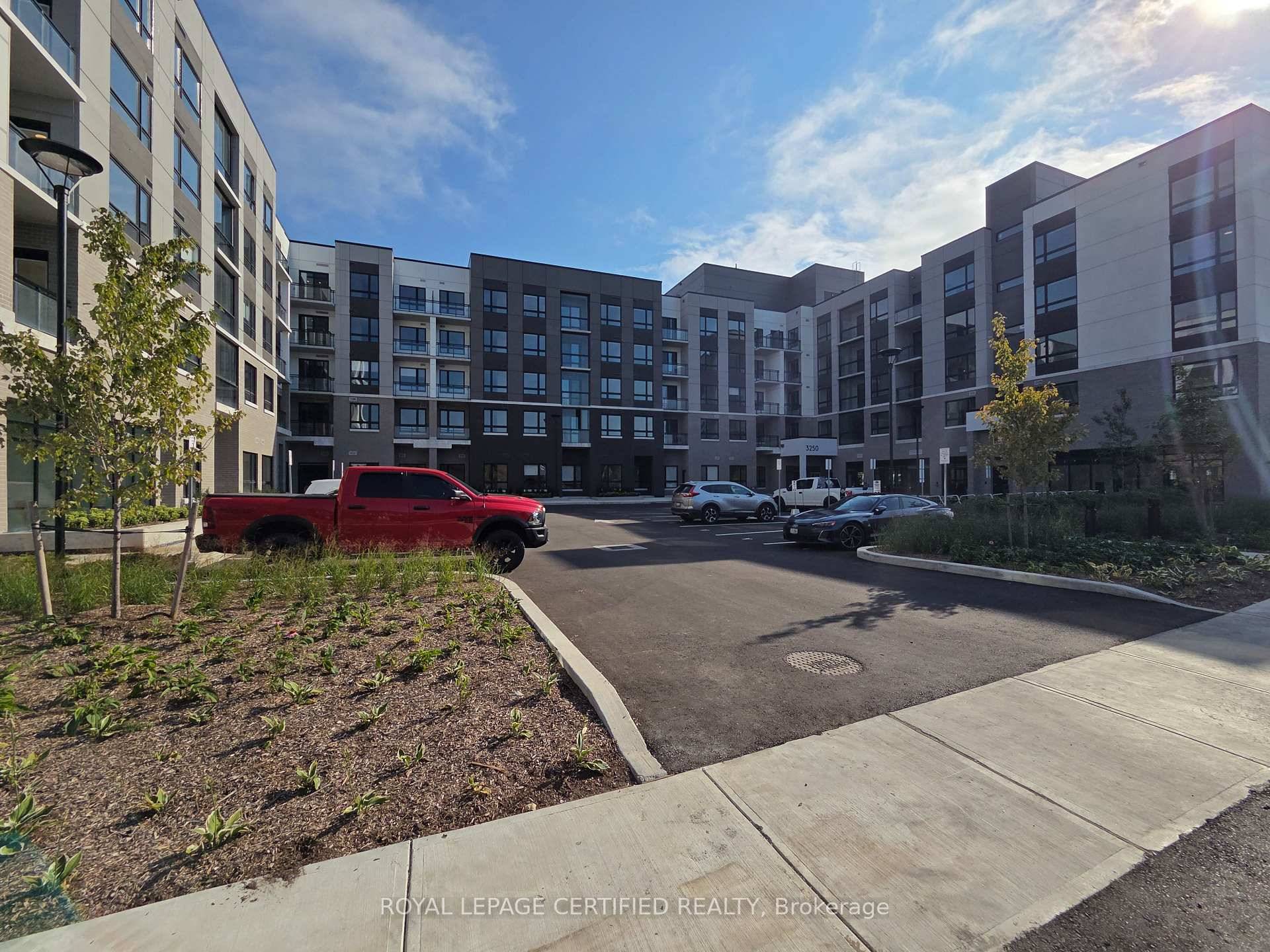 Stunning Brand New 1 Bedroom Condo For Lease In Prestigious Carding House, Oakville !