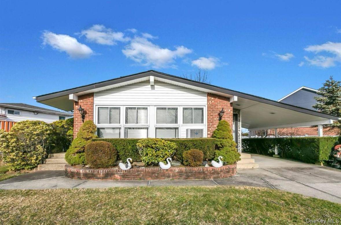 Welcome to this 3 bedroom, 2 bathroom whole house rental in Bethpage, NY with Island Tree Schools.
