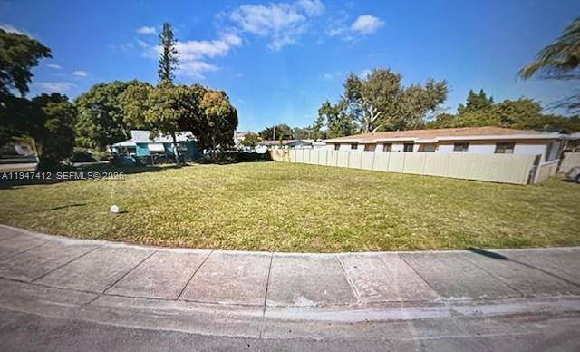 Spacious corner lot with 9, 621 sq ft 0.