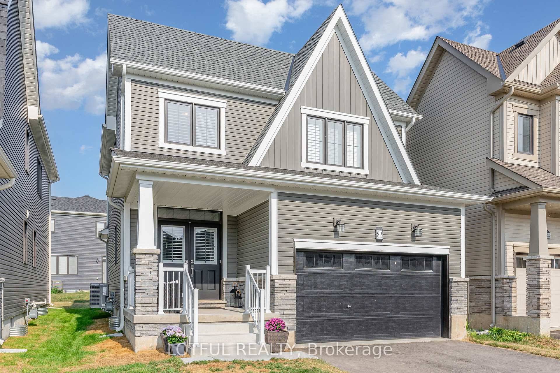 Stylish 3 Bedroom, 3 Bath Home in the Heart of HaldimandNestled in a quiet, family oriented neighborhood, this beautiful detached home offers the perfect combination of comfort, elegance, and convenience.