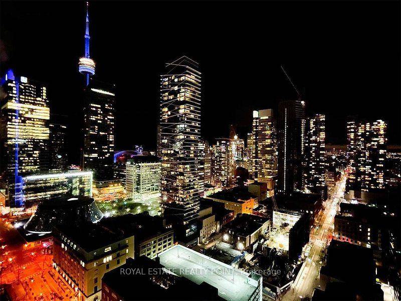 Welcome to 4809 180 University Avenue.