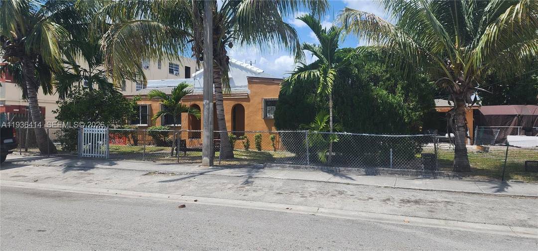 Investor special. Located in close proximity to Wynwood area.