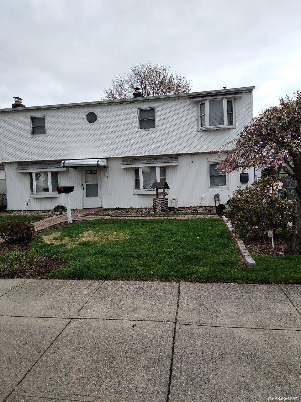 Expanded Dormered Cape 5 bedrooms, 2 full bathrooms, living Room, dining room, Eat in kitchen, 1 detached garage Poss M D w proper permits, all information to be verfied by ...