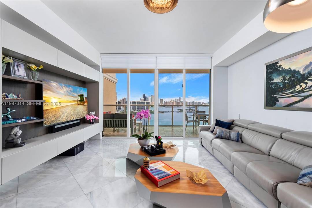 This stunning 3 bedroom, 3 bath residence at Aventura Marina II is situated on the most desirable line in the building, offering ultimate privacy with a private elevator and exclusive ...