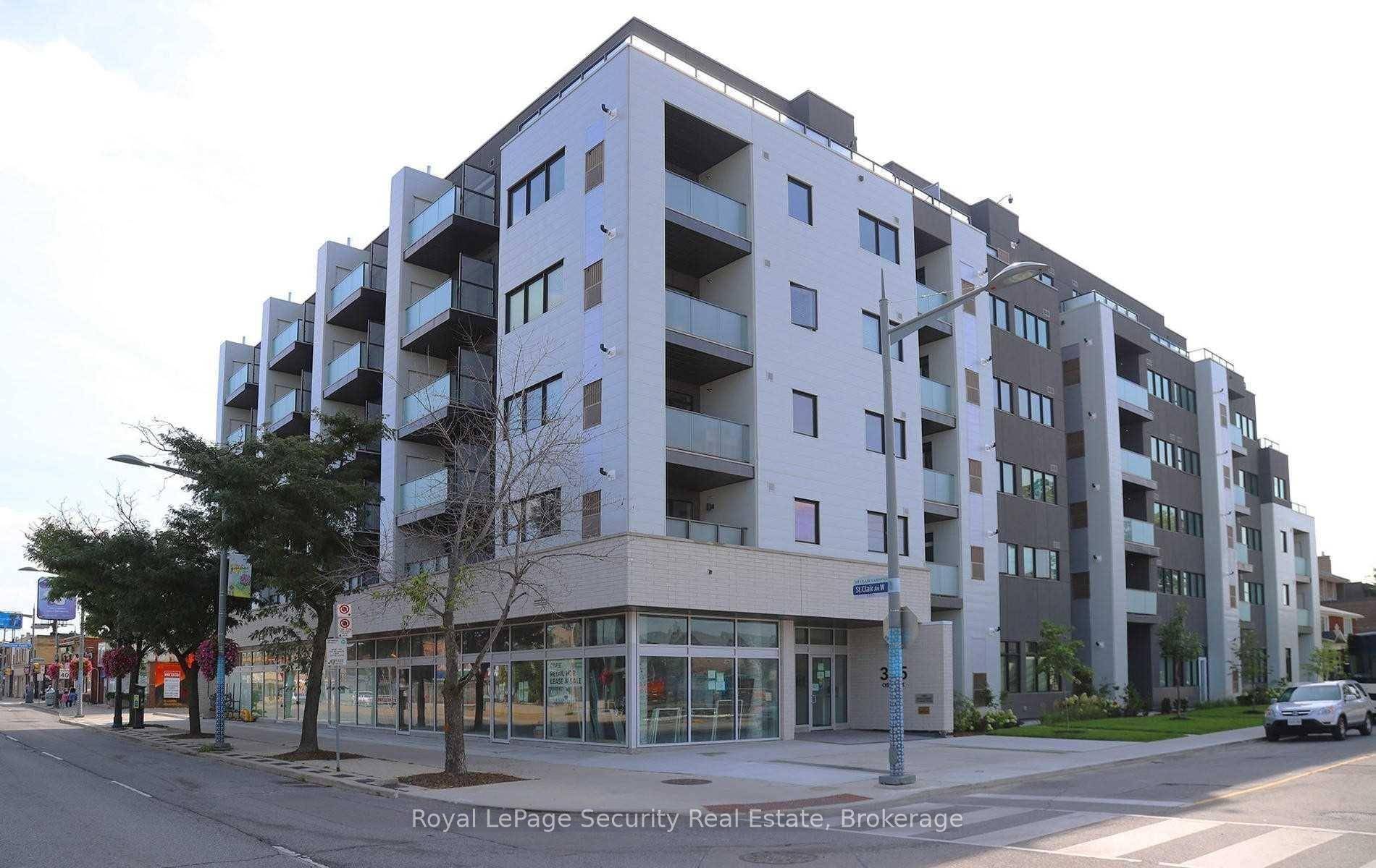 Modern 2 Bedroom Condo with Terrace 884 Sq Ft 55 Sq Ft.