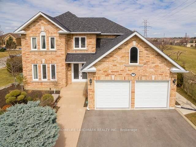 Open Concept newly Renovated and Legal Basement With Separate Entrance Around 1000 Sq Ft Of Living Space.