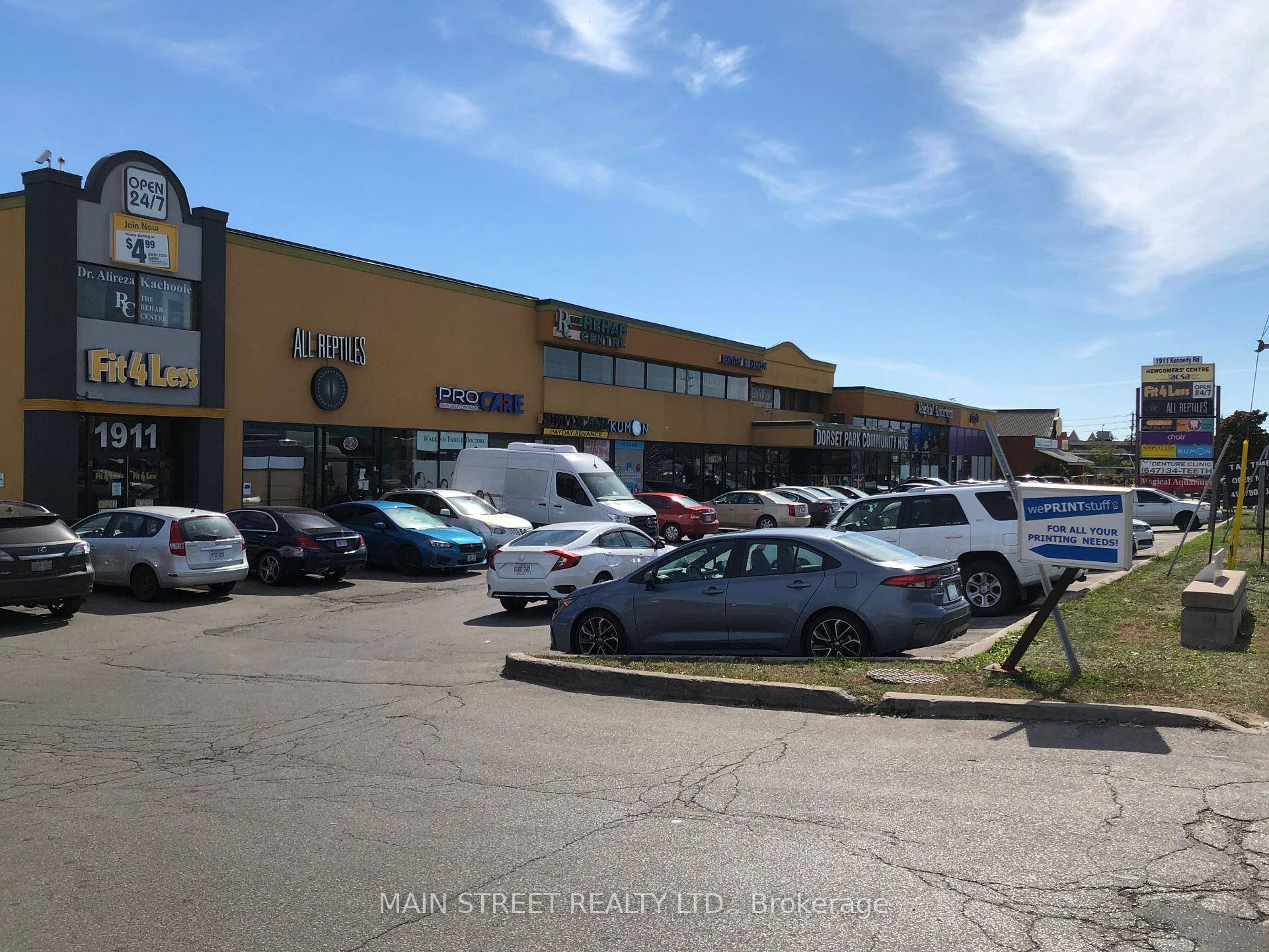 Grand Reception and FOUR 4 Adjoining Office rooms for Lease in this 2nd Floor Space !