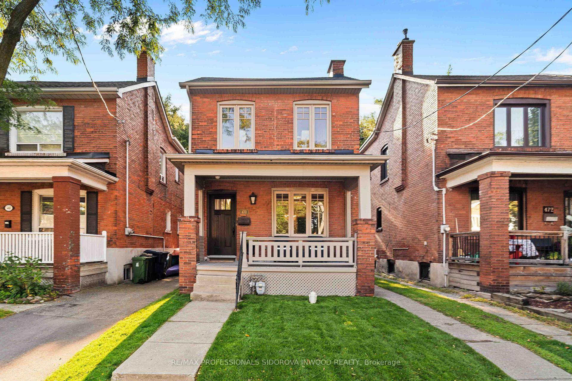 Fabulous Gutted Down To The Studs And Professionally Interior Designed In 2019 !