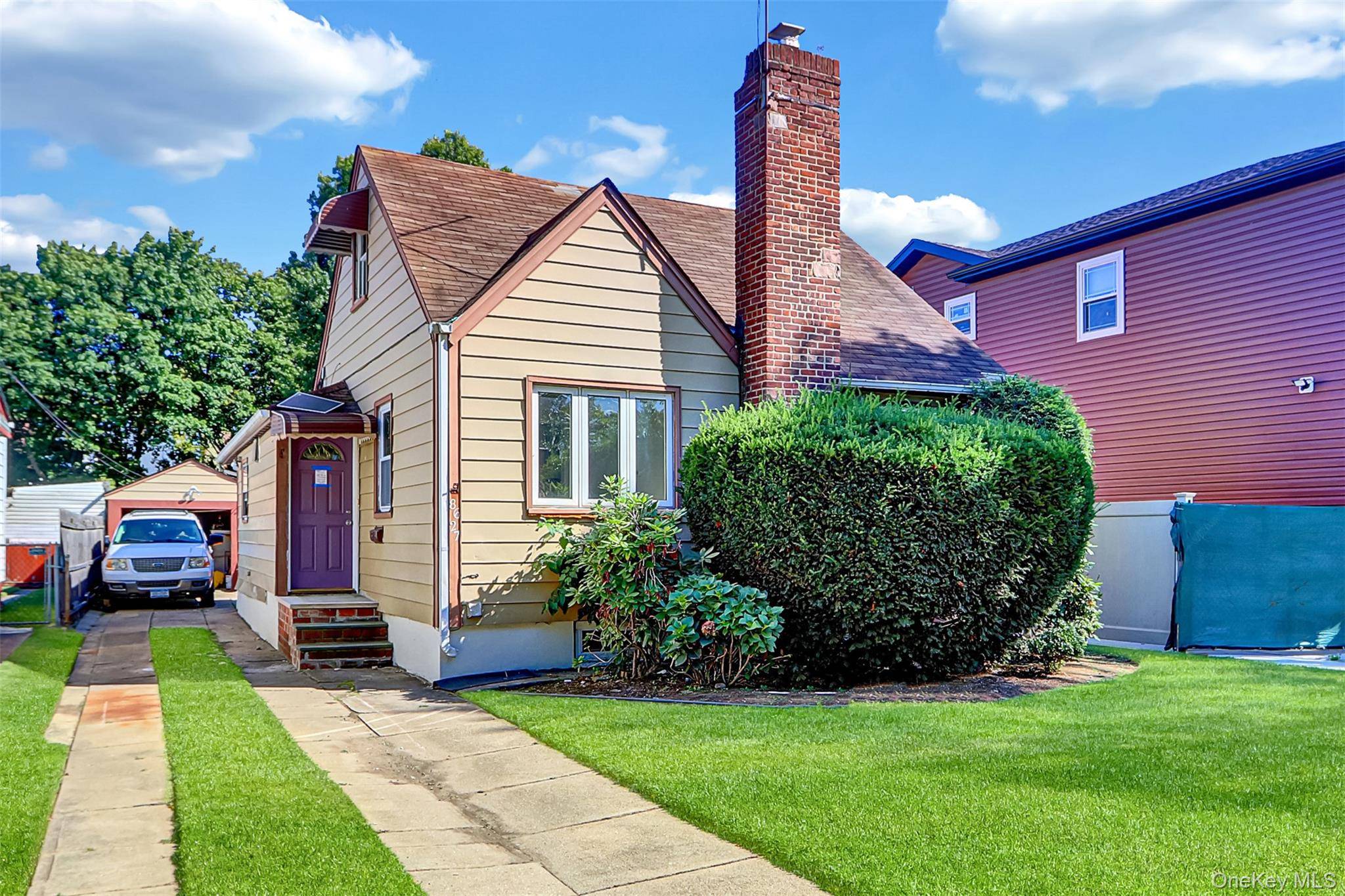Whole House Rental in Bellerose !