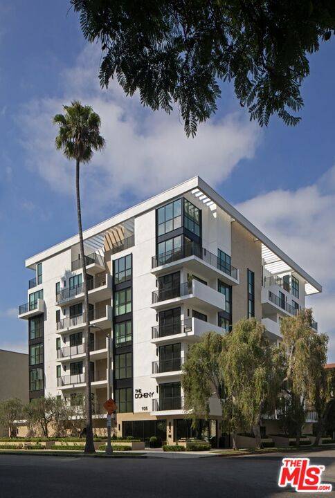 105 S Doheny Dr 1BR Beverly Grove La
