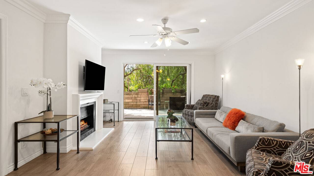 6487 Kanan Dume Rd 2BR Malibu La