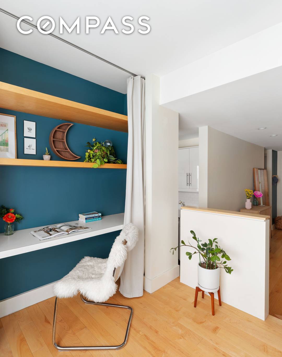 Welcome to your urban oasis at 85 8th Ave, nestled in the vibrant heart of Chelsea !