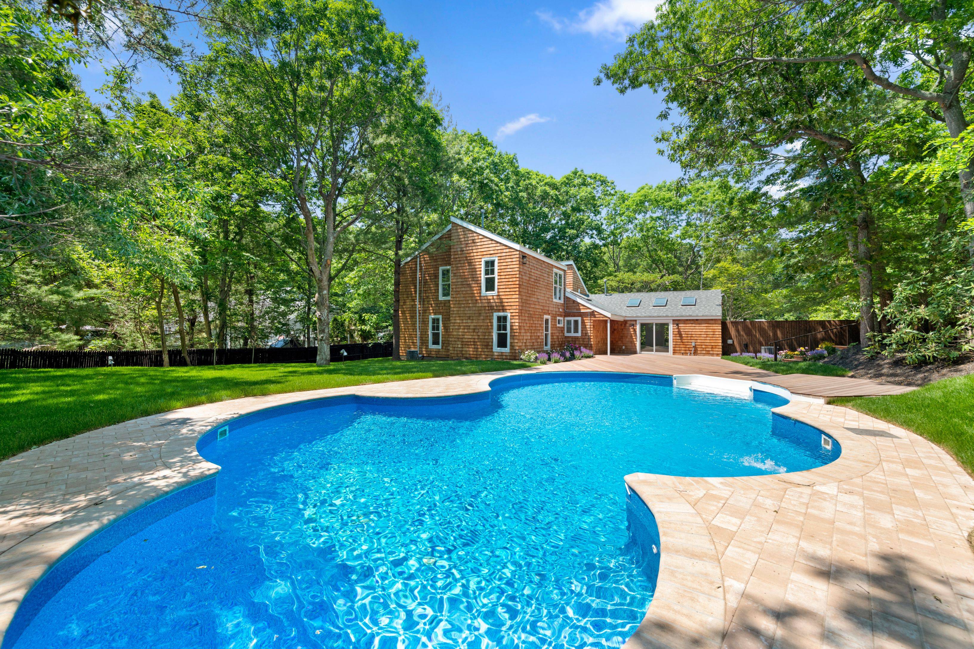 Newly Renovated Sag Harbor Home Close to Village!