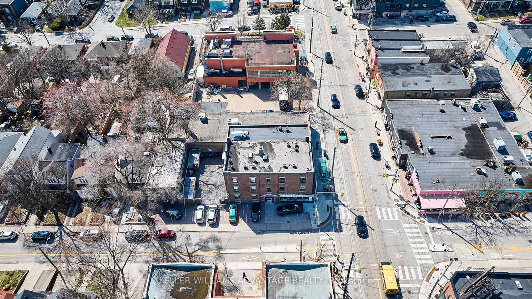 This property is an excellent investment opportunity !