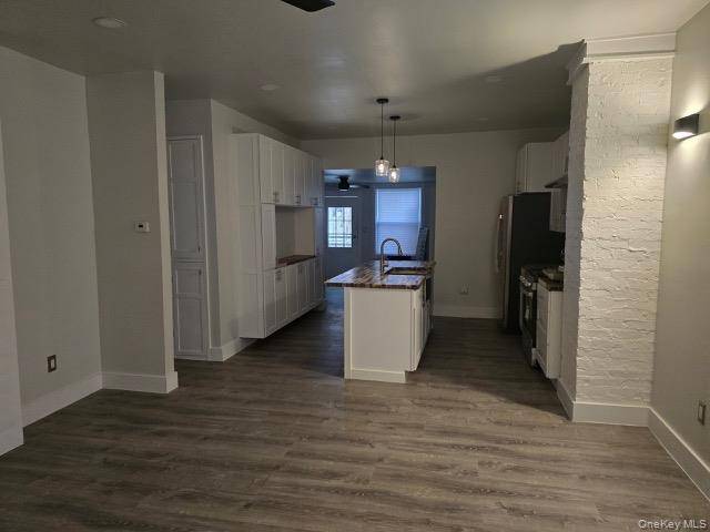 Charming 2 Family Home with Great Amenities Welcome to this beautifully 2 family home offering comfort, convenience, and modern living.