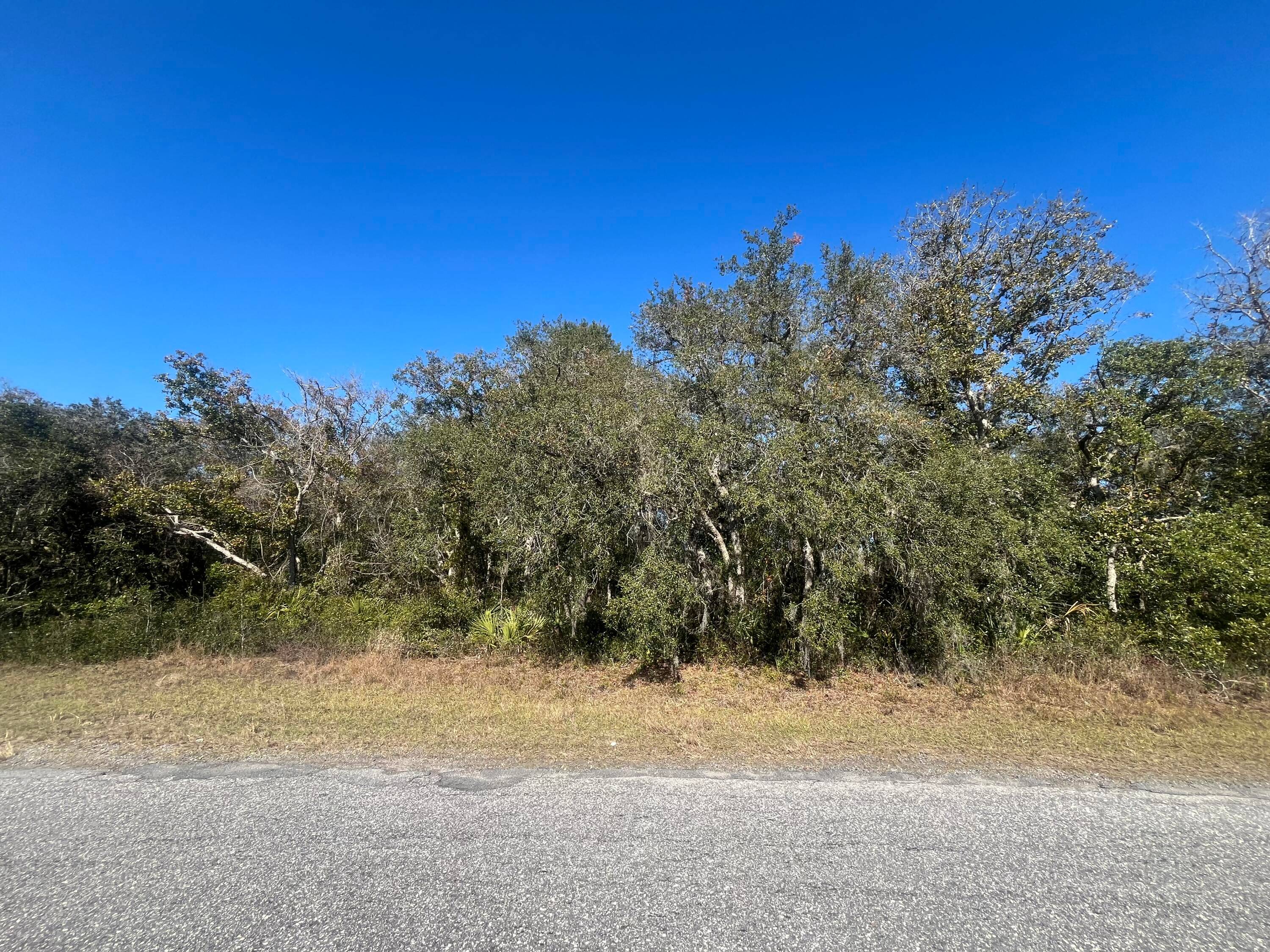 COMMERCIAL LAND OPPORTUNITY !