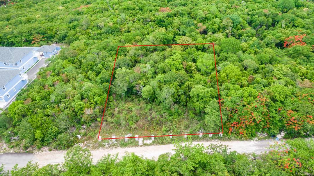 WESTRIDGE MULTI FAMILY LO Land New-Providence