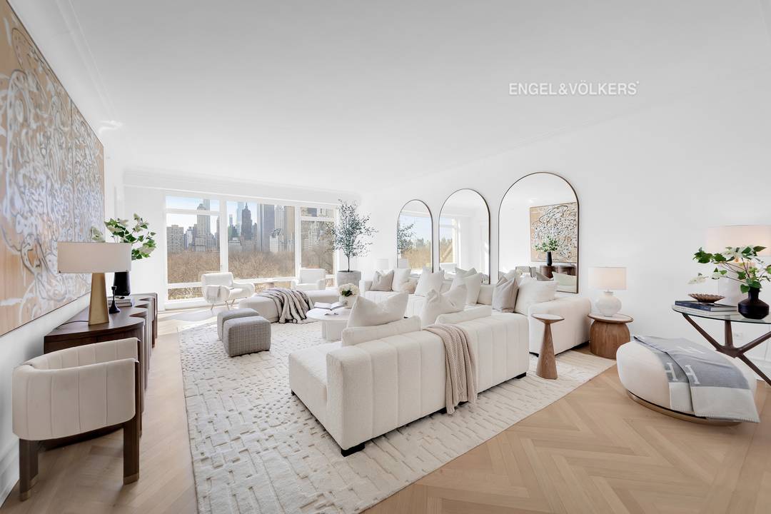 Park Facing Four Bedroom in the Coveted House at 15 Central Park West Perched above the treetops with 47 feet of direct Central Park frontage, Residence 8B is a 3, ...