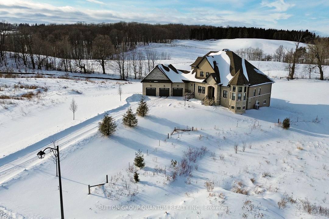 An exceptional, warm hearted estate set on more than one acre of private grounds, this distinguished four bedroom residence offers over 7, 000 sq ft of gracious living defined by ...