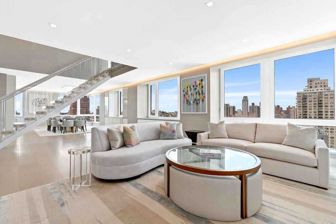 In the heart of the Upper East Side, this townhouse in the sky is five large bedrooms, separate media room, four full baths, powder room, central air conditioning, double washer ...