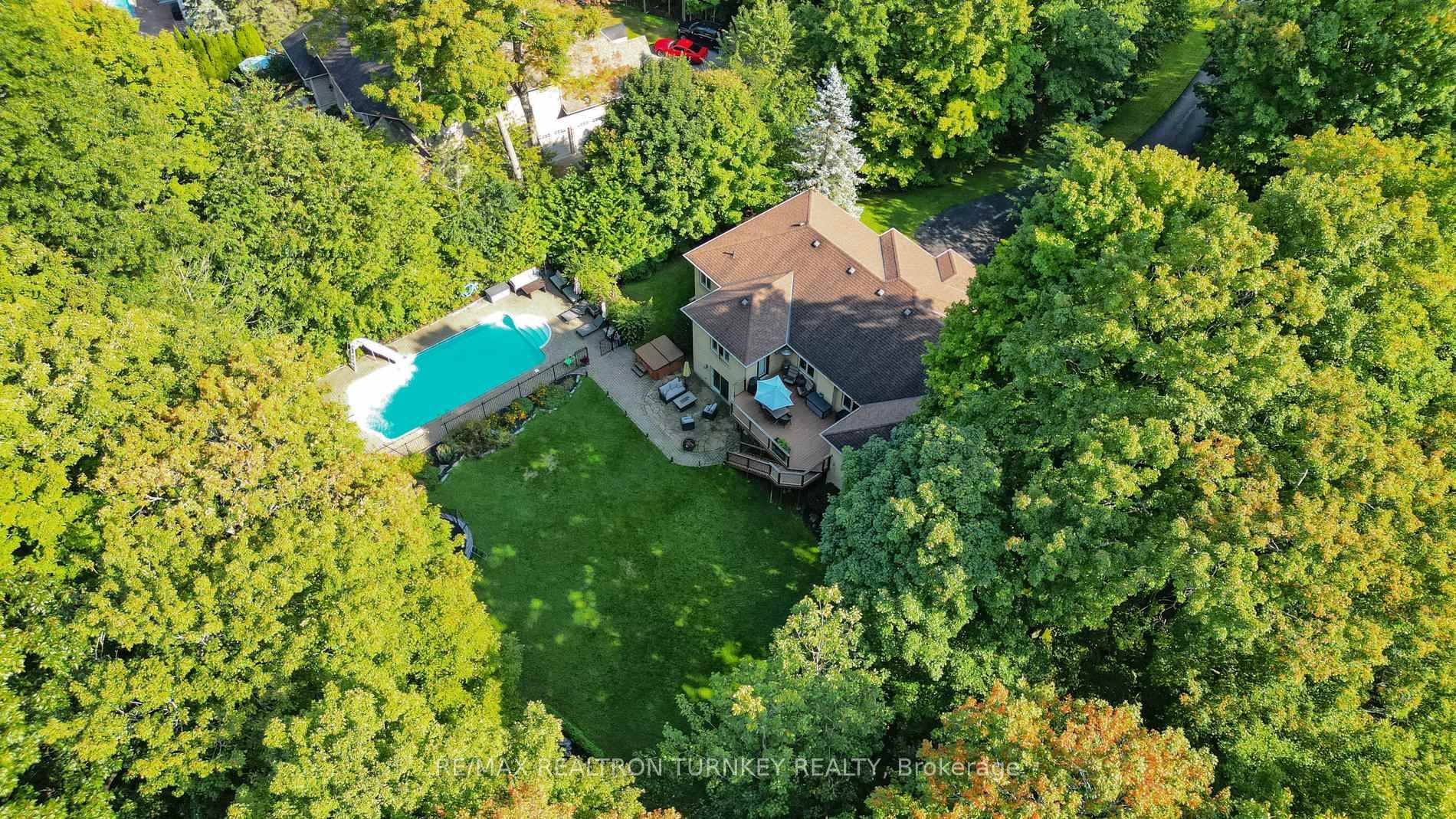 An Exceptional Opportunity to Own a Prestigious Estate Home at 22 Sherwood Glen !