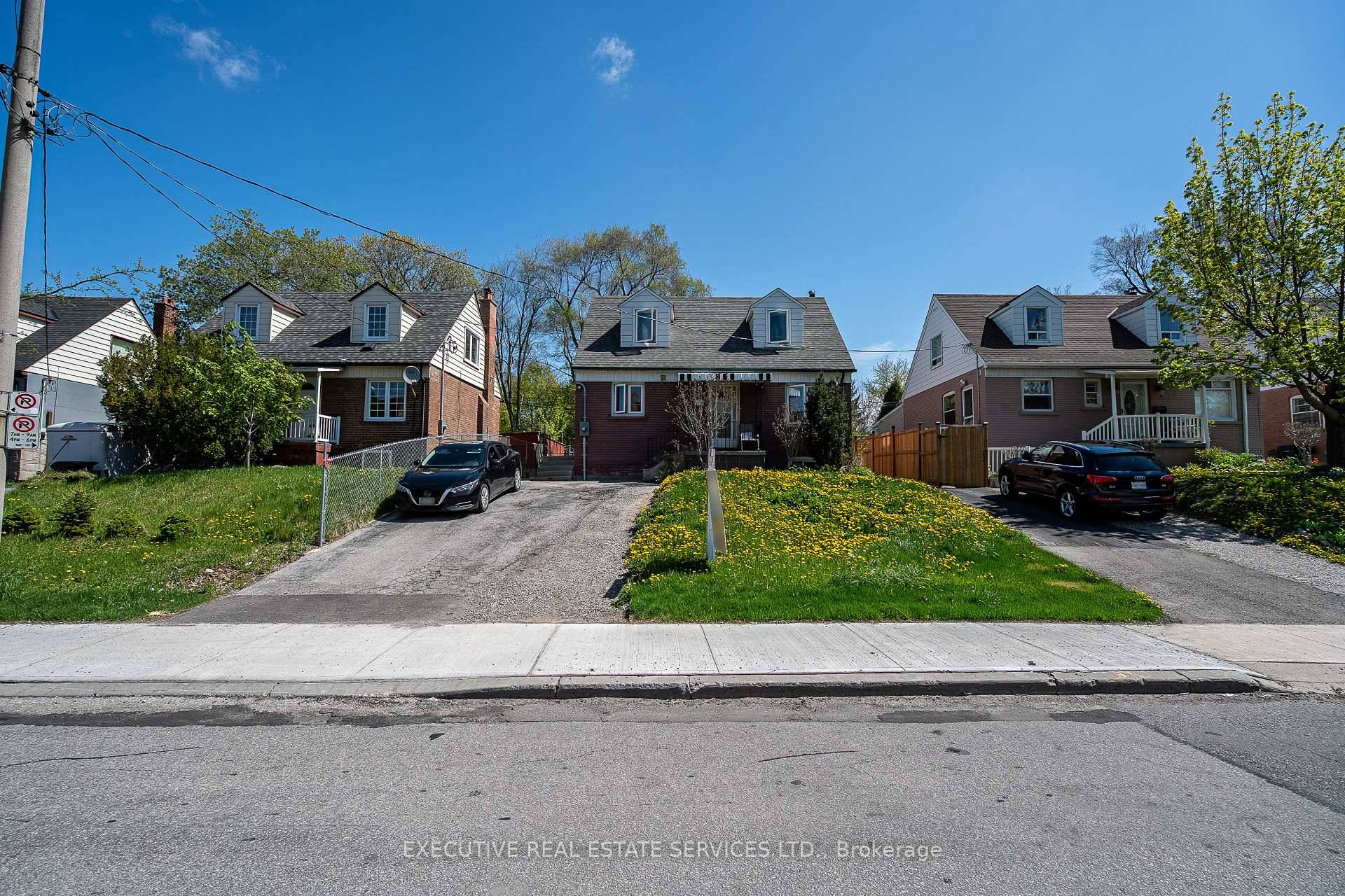 Welcome to 49 Trethewey Drive A Rare and Exciting Opportunity in a Rapidly Growing Community !