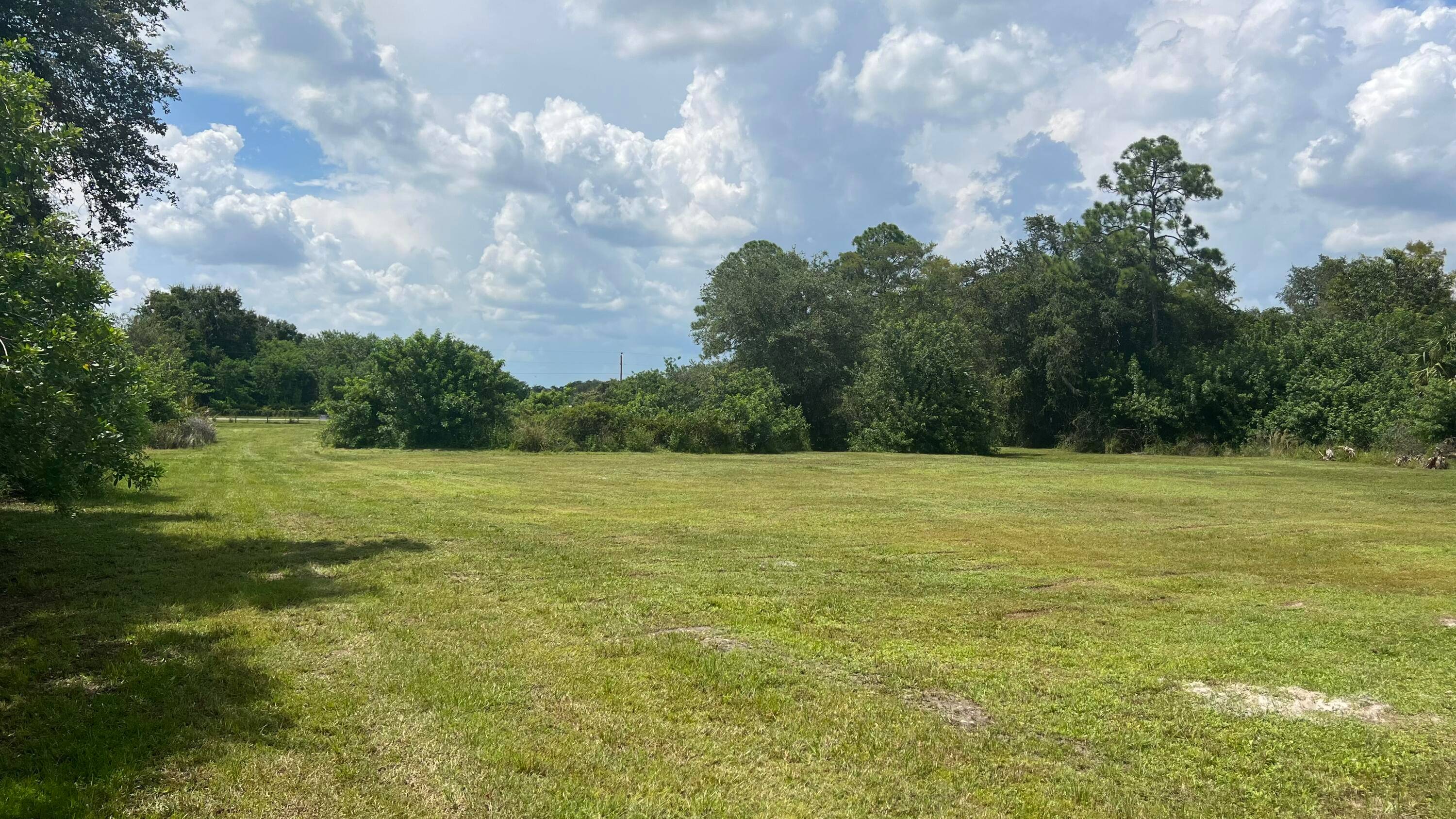 Welcome to Montura Ranch Estates the natural beauty of Montura with this prime 1.
