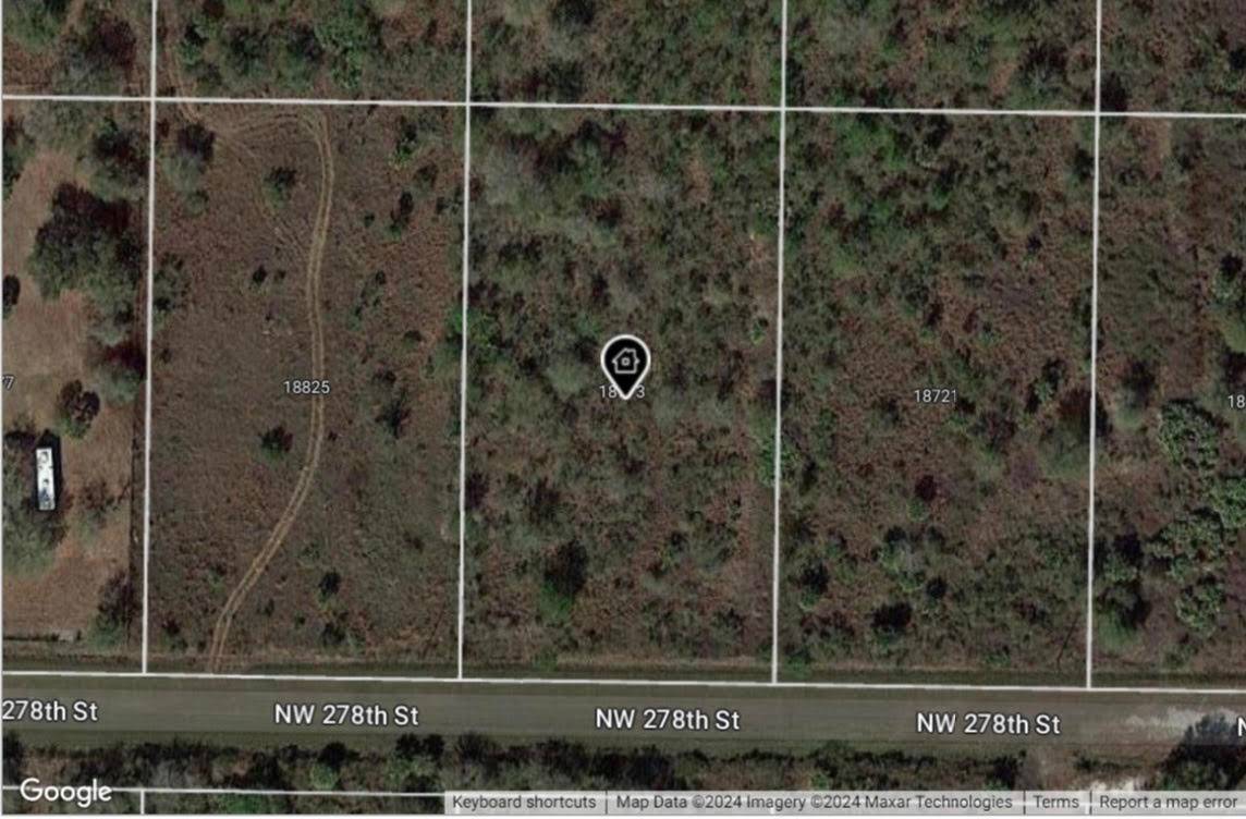 1. 25 ACRE LOT FOR SALE !