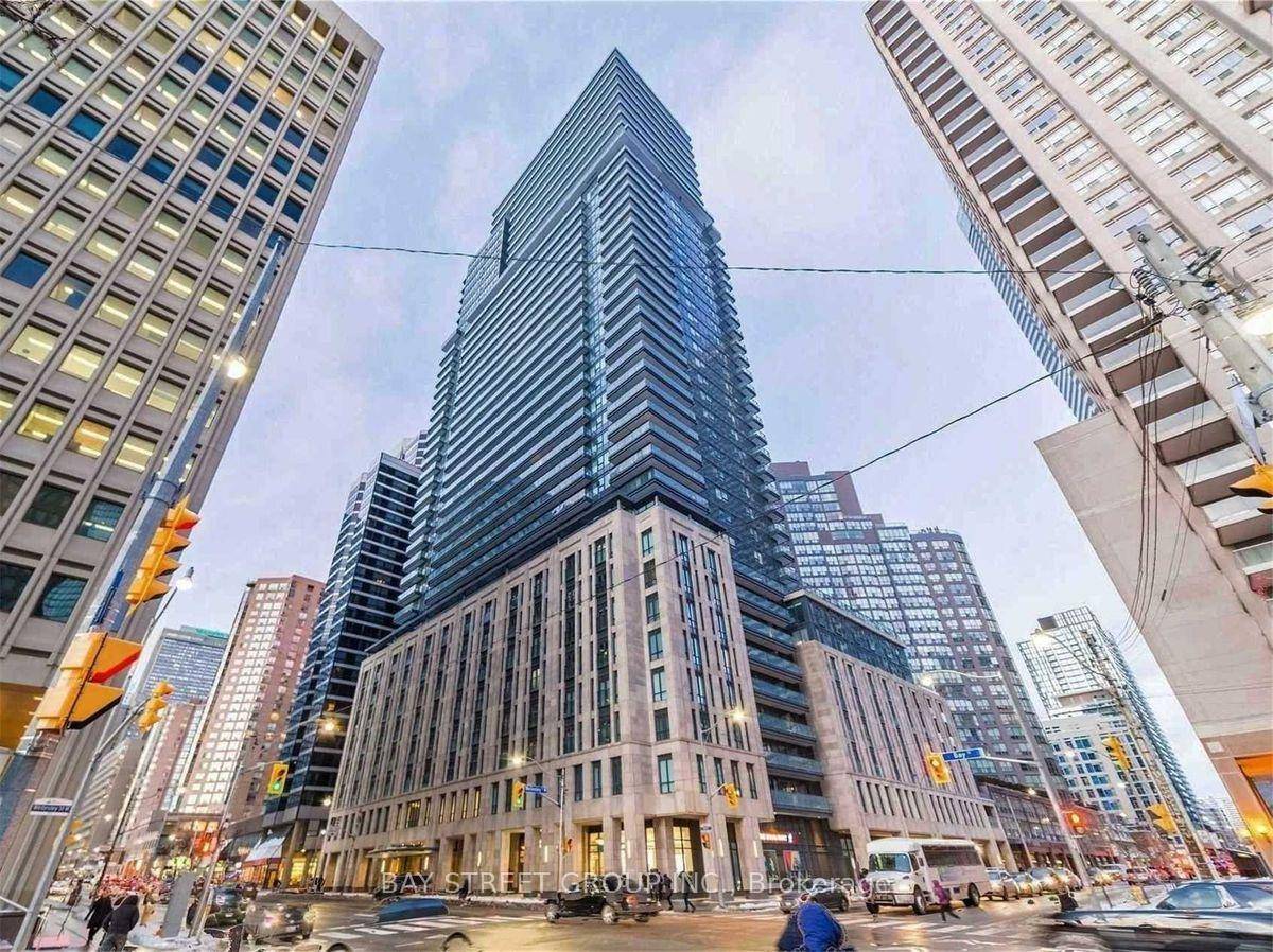 Rarely Offered High Floor Sub Penthouse Unit In The Britt Residences, One Of Most Exciting Condos In Dt Toronto !