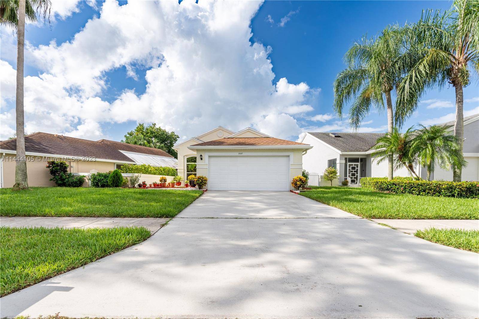 7537 Mansfield Hollow Rd, Delray Beach, FL, 33446 3 BR for sale, Residential sales Nest Seekers