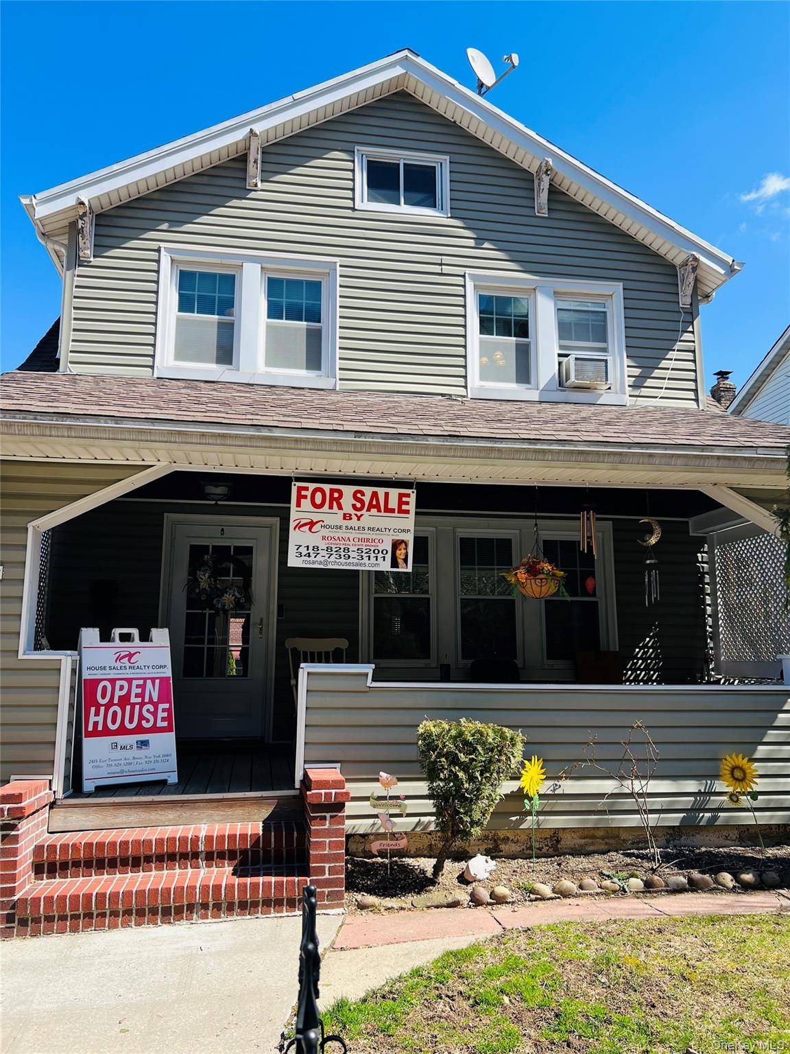Welcome to this spacious, well maintained two story detached home in the heart of Throggs Neck.