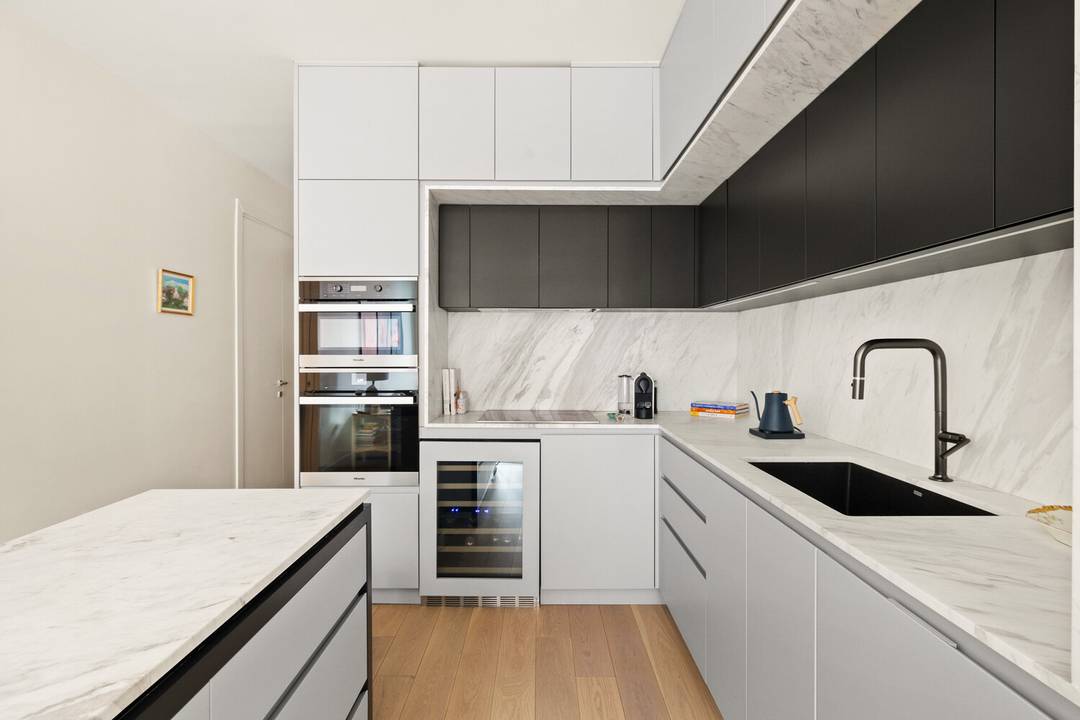 Unit 4E at NX is one of those apartments that is genuinely hard to come by.