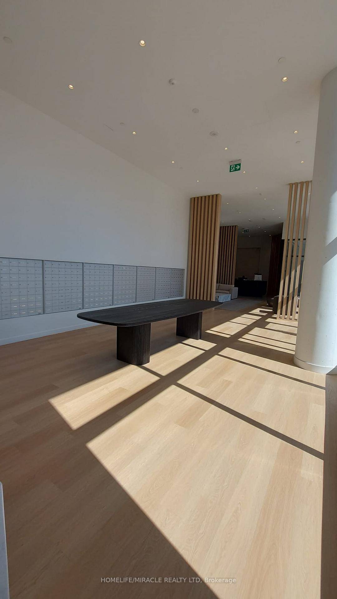 Brand New, Stylish 1 Bedroom Suite at Arte Residences !