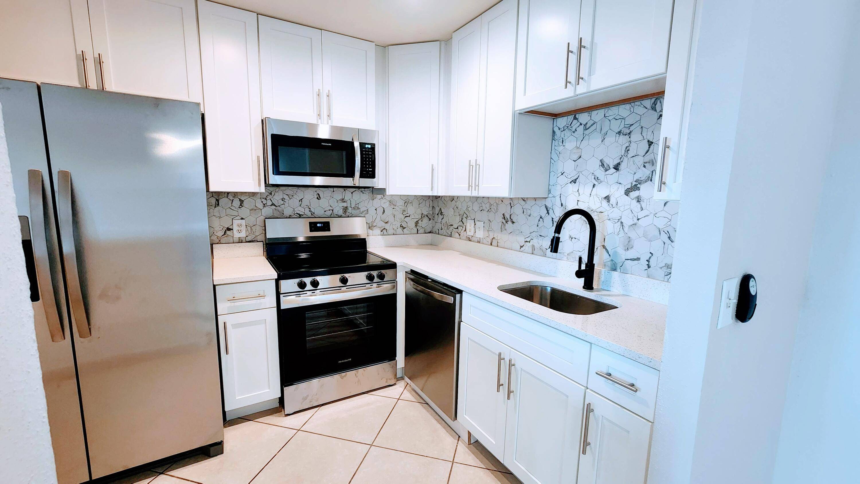 Welcome to your dream condo in the highly sought after Kings Point Golf and Country Club, a vibrant 55 community offering resort style living with NO country club fees !
