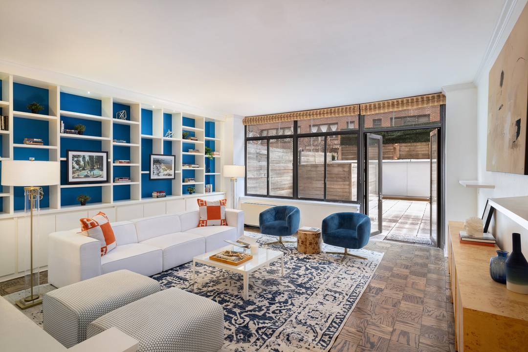 Attention Outdoor Space Lovers !