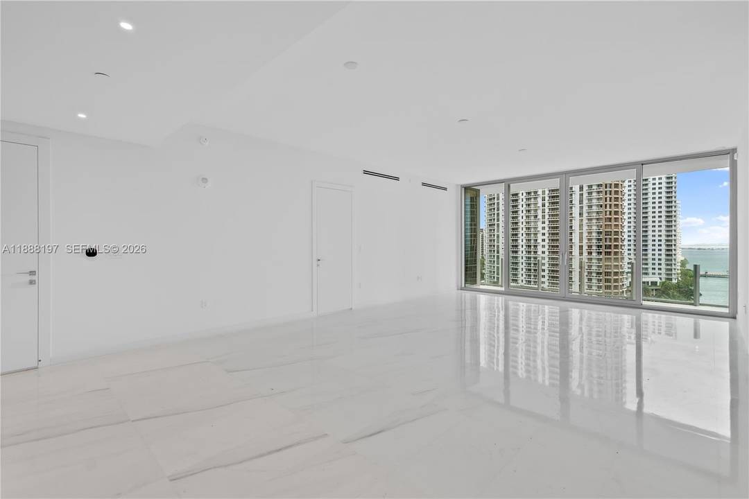 Welcome to the most special floor plan at the iconic Aston Martin Residences in Miami, where luxury meets unparalleled elegance.