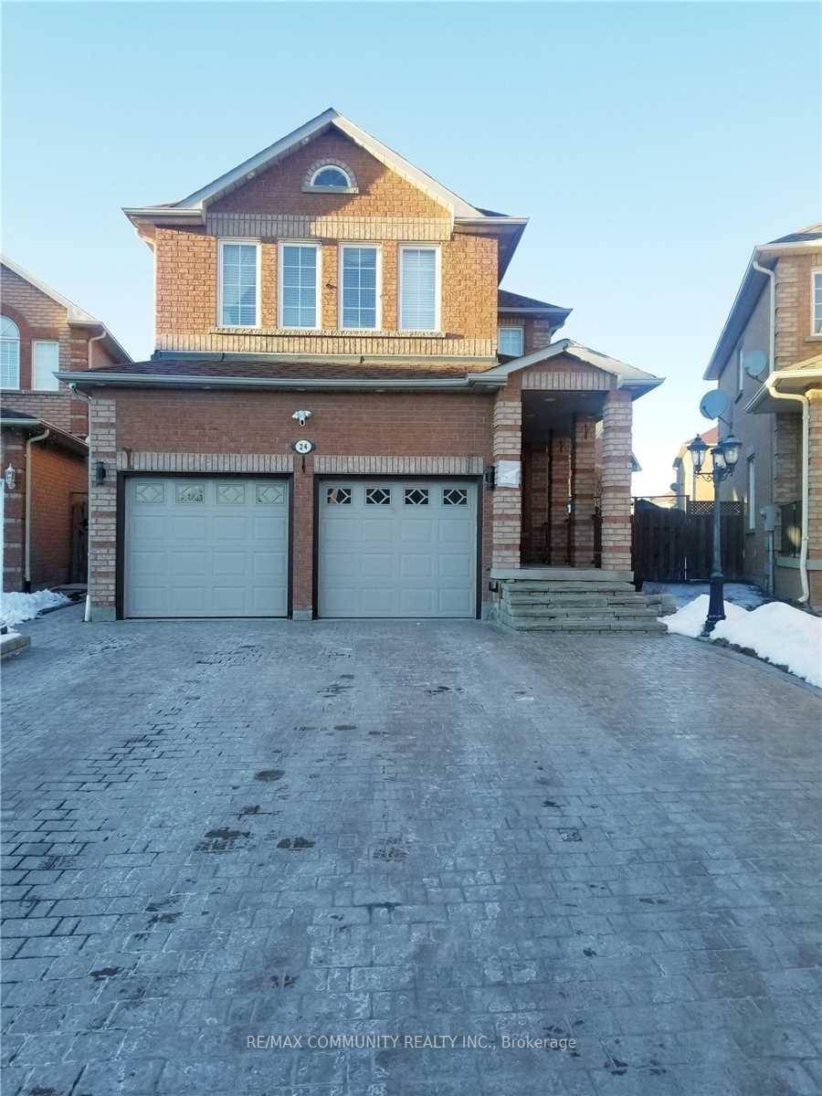 Absolutely Stunning 2 Bedroom Apartment in High Demand Middlefield Community, Markham !