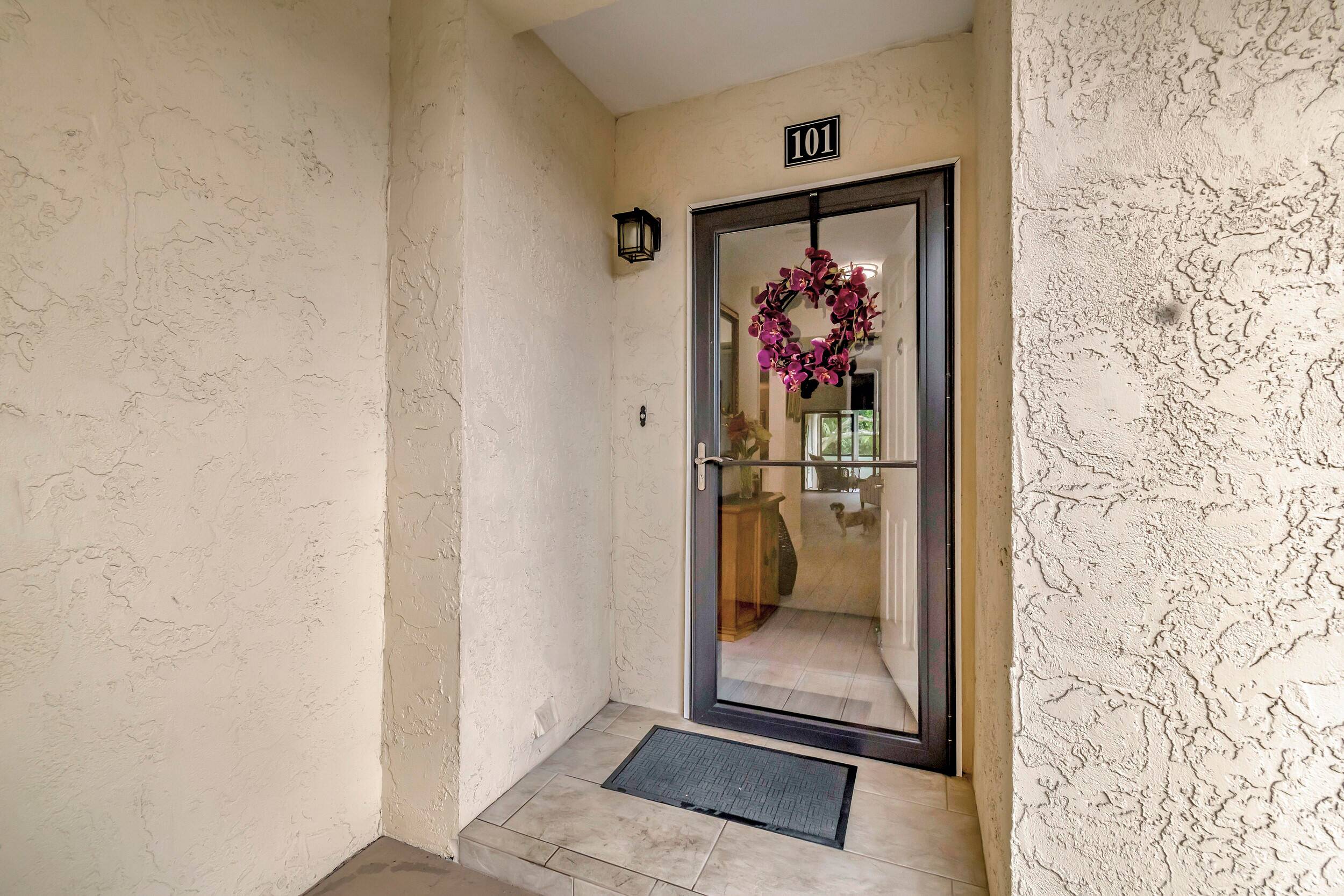 Welcome to your new condo in Ocean Parks.