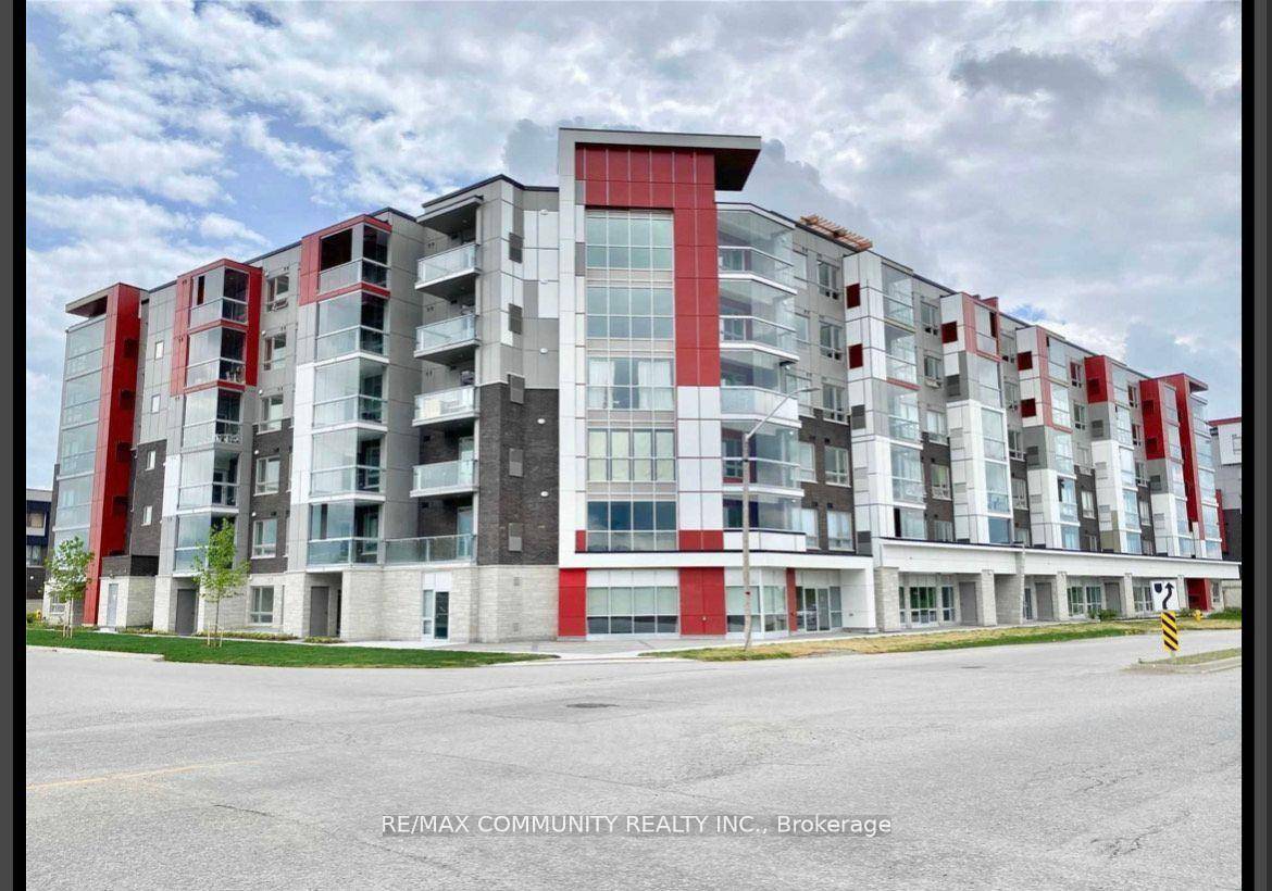 Mattamy built, spacious 2 bedroom throughout with large windows and a walkout to the balcony.